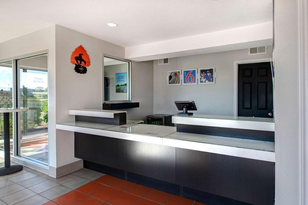 Motel 6-Sulphur Springs, Tx ภายนอก รูปภาพ