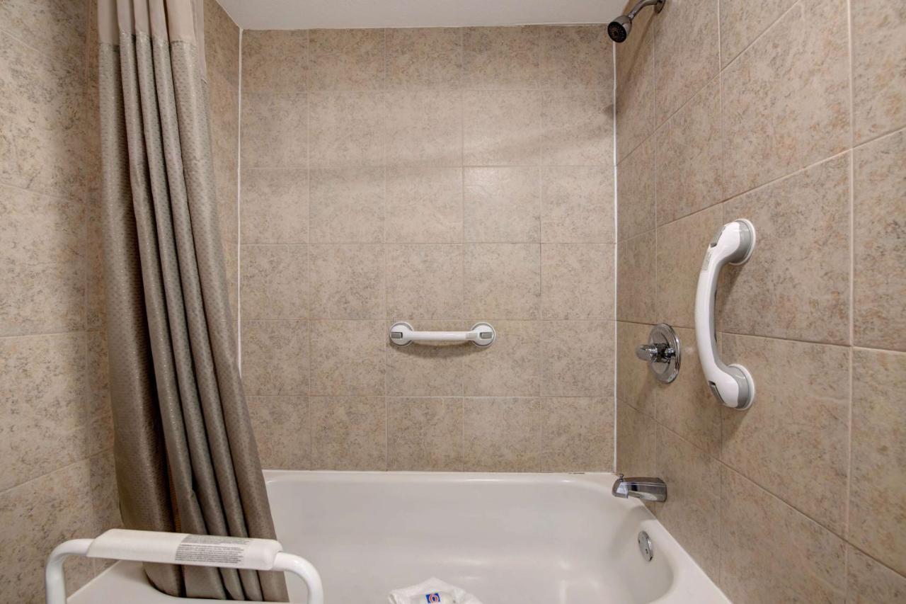 Motel 6-Sulphur Springs, Tx ภายนอก รูปภาพ