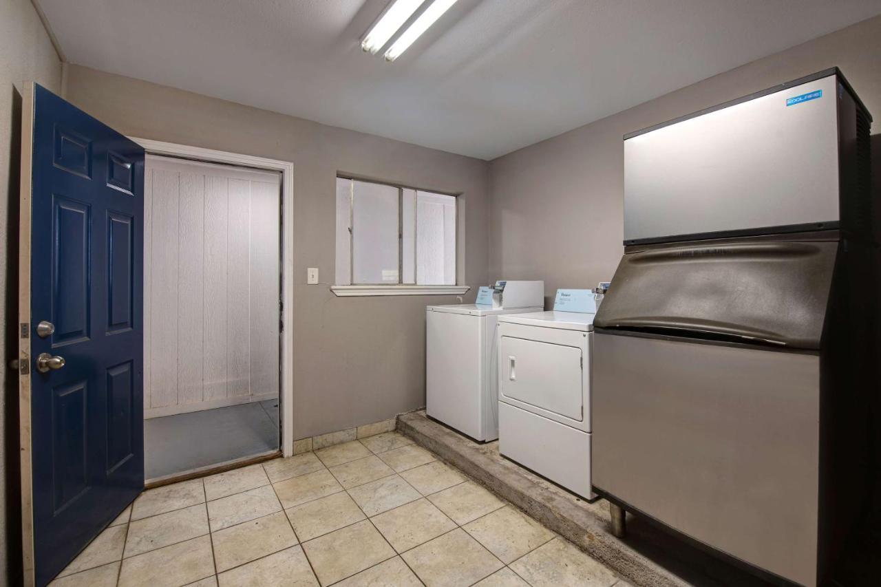 Motel 6-Sulphur Springs, Tx ภายนอก รูปภาพ