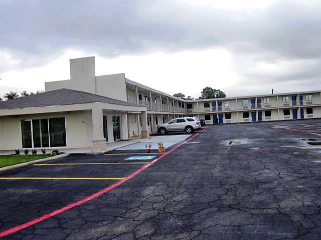 Motel 6-Sulphur Springs, Tx ภายนอก รูปภาพ